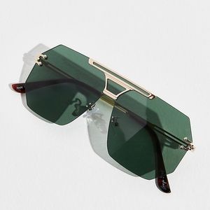 Free People NWT First Flight Aviator Sunglasses